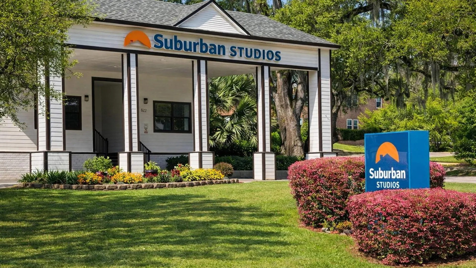 Where to Stay Near Tourism HQ: 4 Family Hotels in Tallahassee